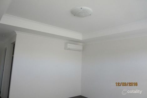 Property photo of 13 Chasselas Road Hocking WA 6065