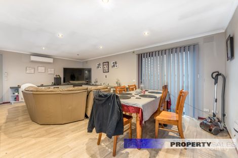 Property photo of 9 Banksia Street Newborough VIC 3825