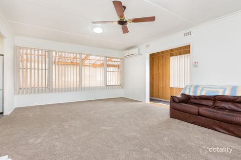 Property photo of 21 Stenocarpus Drive Doveton VIC 3177