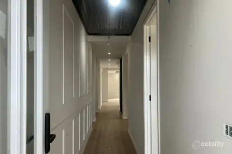 Property photo of 22 Rohab Crescent Mount Cottrell VIC 3024