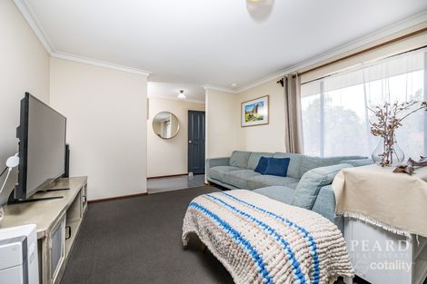 Property photo of 11 Angle Place Mullaloo WA 6027