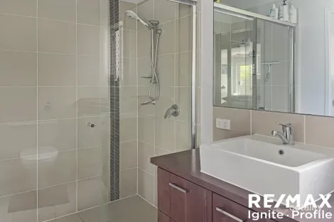 Property photo of 15 Yengo Street Parkinson QLD 4115