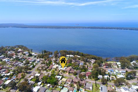 Property photo of 19 Huene Avenue Halekulani NSW 2262