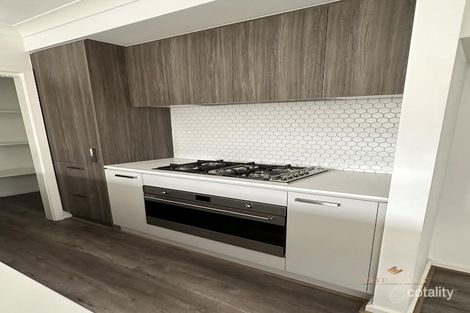 Property photo of 2 Triumph Avenue Tarneit VIC 3029