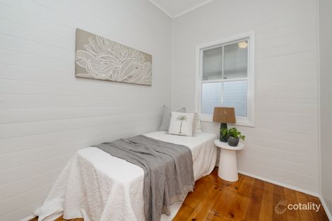 Property photo of 27 Humphrey Street West End QLD 4810
