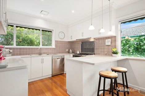 Property photo of 36 Kambea Crescent Viewbank VIC 3084