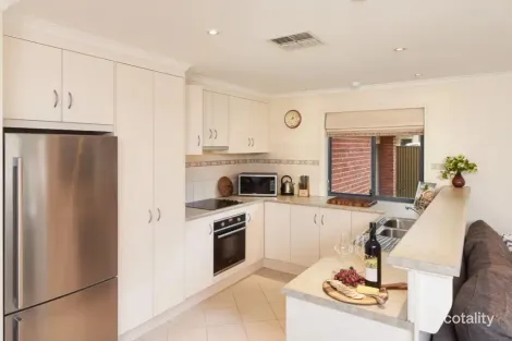 28 Onkaparinga Valley Rd, Balhannah, SA 5242