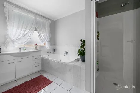 Property photo of 12 Racecourse Crescent Turners Beach TAS 7315