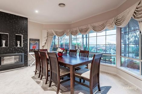 Property photo of 2 Crestmont Terrace Craigieburn VIC 3064