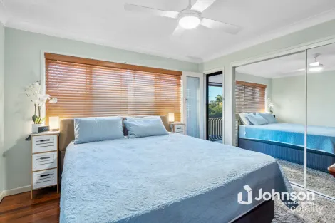 Property photo of 20 Cavanaugh Street Wynnum West QLD 4178