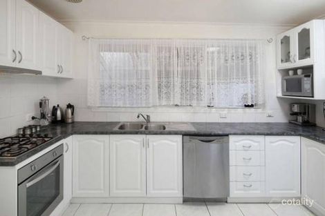 Property photo of 32 Ireland Avenue Wantirna South VIC 3152