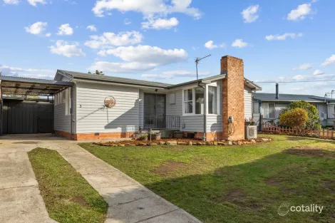 Property photo of 3 Naroo Street Waverley TAS 7250