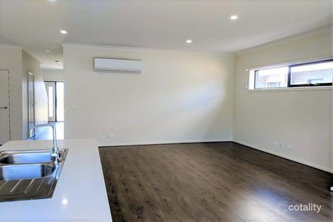 Property photo of 16 Cherry Tree Lane Clyde VIC 3978