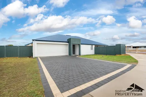 16 Stroud St, Beachlands, WA 6530