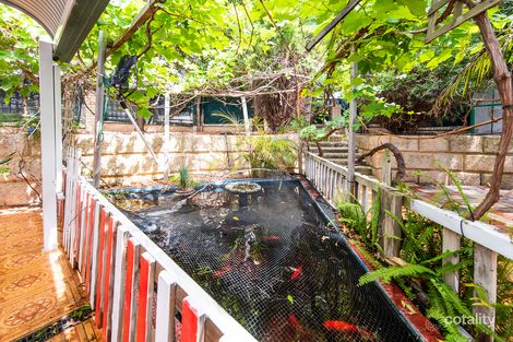 Property photo of 19 Casuarina Drive Halls Head WA 6210