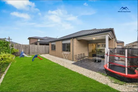 Property photo of 210 St Germain Boulevard Clyde North VIC 3978