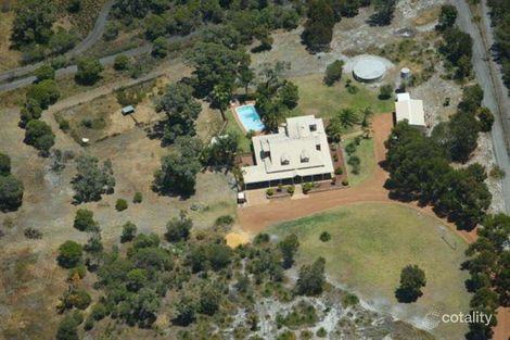 Property photo of 14 Brockwell Place Oakford WA 6121
