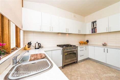 Property photo of 22 Proctors Road Dynnyrne TAS 7005