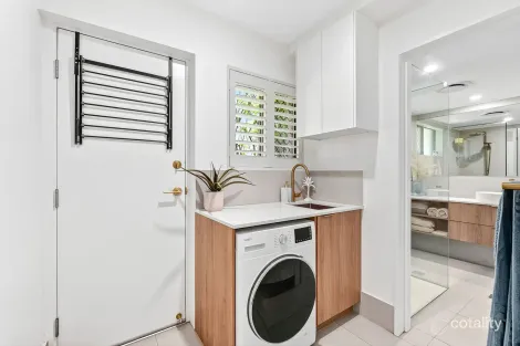 Property photo of 1/1 Lind Avenue Palm Beach QLD 4221