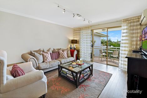 Property photo of 25/142 Stanhill Drive Surfers Paradise QLD 4217