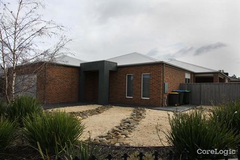 Property photo of 2 Larson Avenue Tarneit VIC 3029