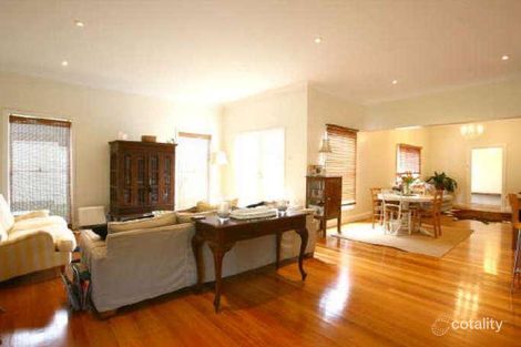 11 Lynnette Cres, East Gosford, NSW 2250