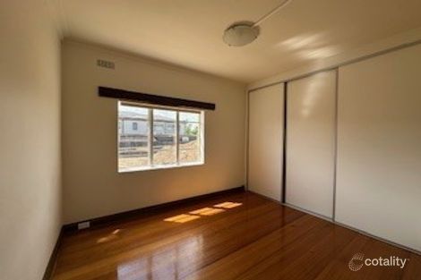 Property photo of 1/4 Beddoe Avenue Brighton East VIC 3187