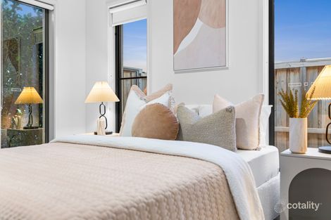 Property photo of 34 Tutor Street Mount Duneed VIC 3217