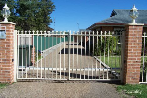 Property photo of 3/9 Whiteley Street Wellington NSW 2820