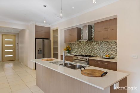 Property photo of 31 Conservation Drive Craigieburn VIC 3064