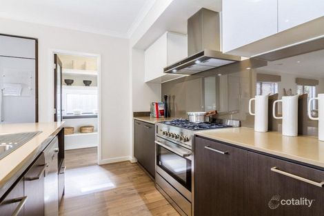 Property photo of 6 Cornhill Road Clyde North VIC 3978