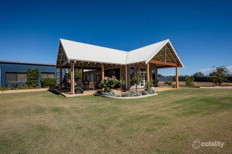 Property photo of 13 Roding Court Deepdale WA 6532