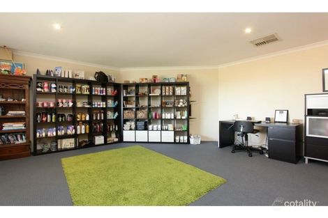 Property photo of 52 Hambly Crescent Canning Vale WA 6155