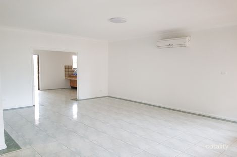 Property photo of 39 Humphries Road Wakeley NSW 2176