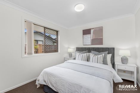 Property photo of 11 Carbora Street Mansfield QLD 4122