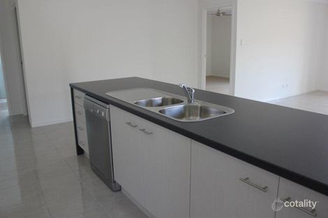 4 Vezzoli Ct, Walkerston, QLD 4751