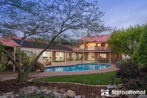 Property photo of 2 Barr Court Pakenham VIC 3810