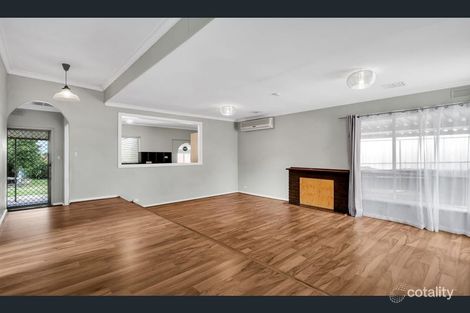 Property photo of 10 Booth Avenue Morphett Vale SA 5162