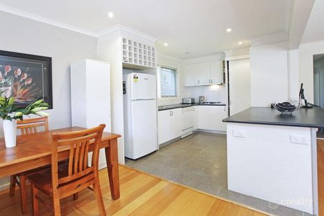 Property photo of 2 Scenic Road Highton VIC 3216