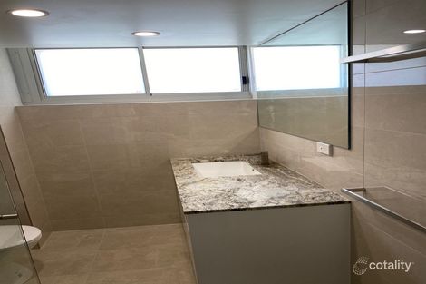 Property photo of 3/29 Broadbeach Boulevard Broadbeach QLD 4218