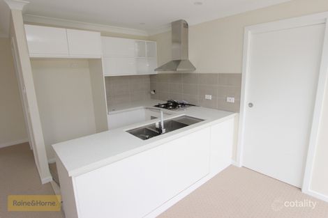 Property photo of 7/42 Wentworth Drive Kelso NSW 2795
