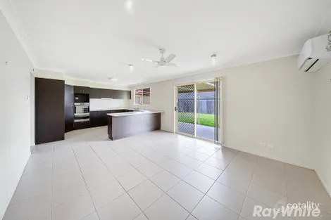 Property photo of 111 Casey Drive Hunterview NSW 2330