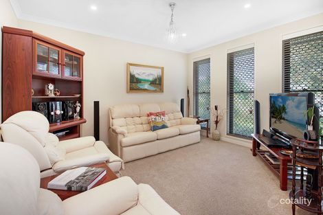 11 Bayou St, Birtinya, QLD 4575