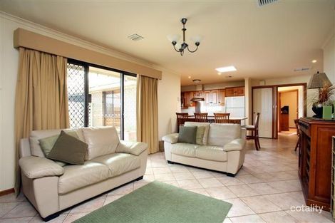 Property photo of 19 Brassington Avenue Redwood Park SA 5097