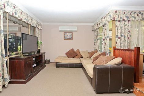 Property photo of 2 Juniper Place Ballajura WA 6066