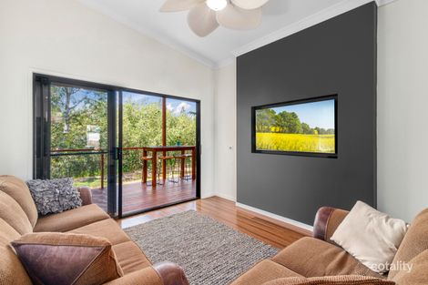 Property photo of 16 Nyoka Court Elanora QLD 4221