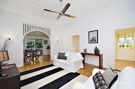 Property photo of 6 Baxter Street West End QLD 4810