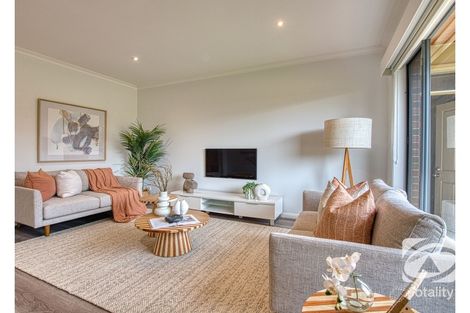 Property photo of 17/18-26 Marlesford Crescent Berwick VIC 3806