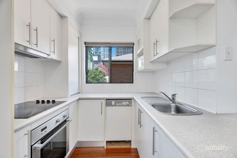 Property photo of 8/35 Britannia Avenue Broadbeach QLD 4218