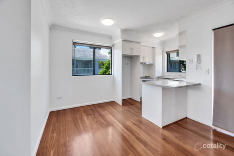 Property photo of 8/35 Britannia Avenue Broadbeach QLD 4218